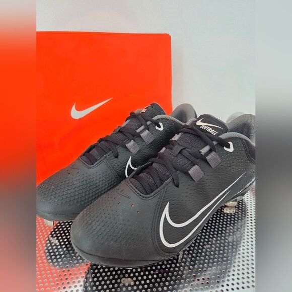 Nike Women's Softball Cleats Hyperdiamond 4 Pro Renew Black 8.5 Athletic - Picture 9 of 11